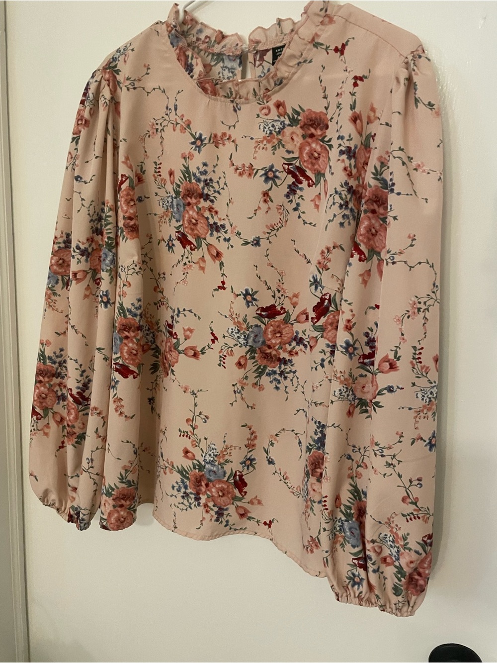 SHEIN Blush Pink Floral Ruffle-Neck Long Sleeve Blouse 4XL